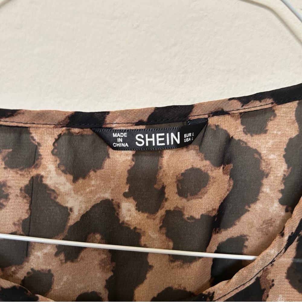 Shein leopard top - Picture 2 of 4